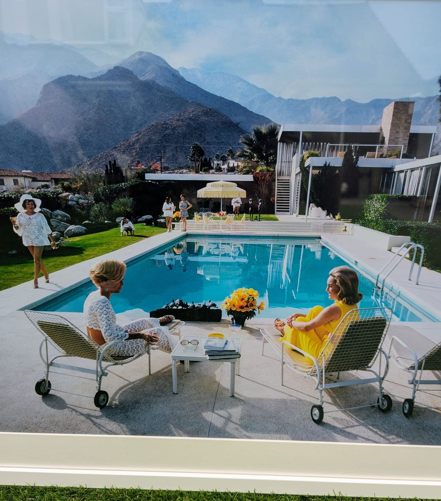 Slim Aarons 1970 pool gossip high original quality print - Delivery Available