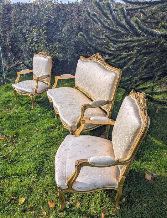 Louis XV style Suite Silk Floral Upholstery - Free UK Delivery