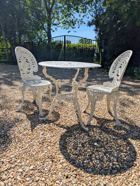 Vintage Decorative Victorian Style cast metal patio set - Delivery Available