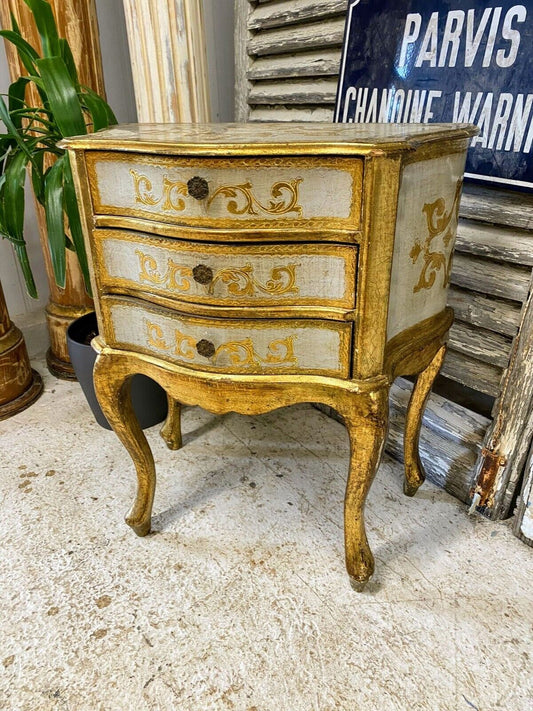 Beautiful Superb Quality Italian Florentine Chest  Drawers - Free UK Delivery