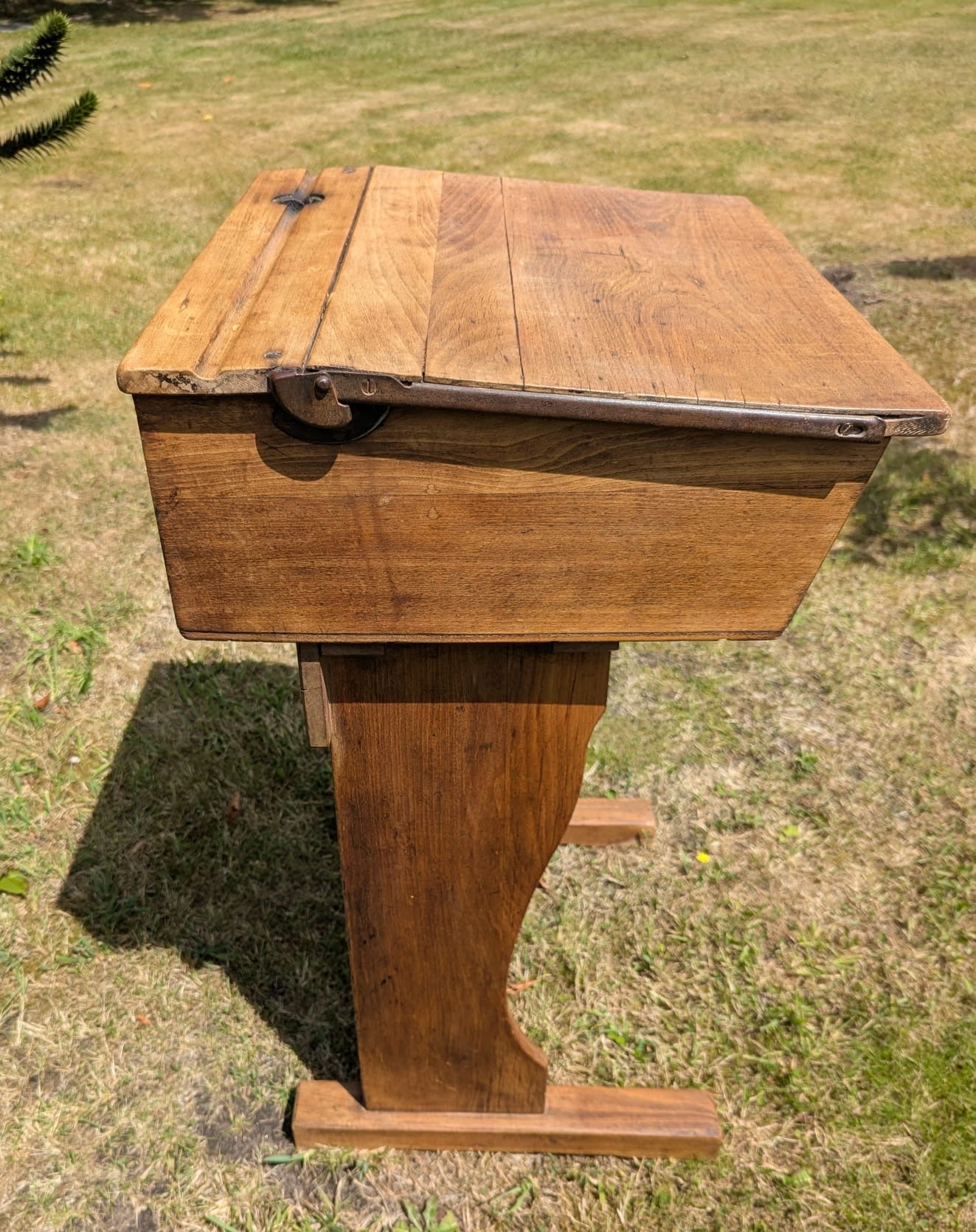 Vintage mid century beech child's school desk - Delivery available