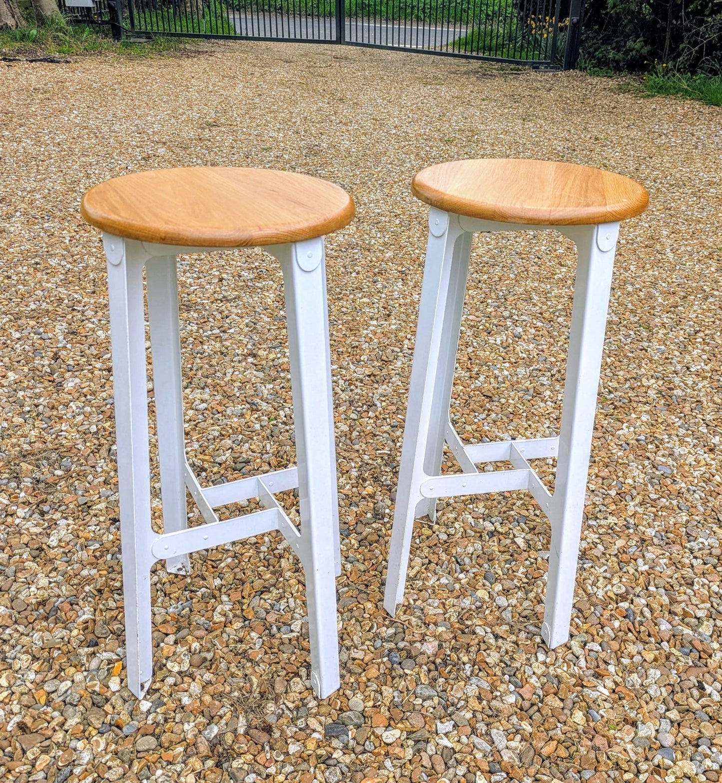 Pair Vintage Herman Miller Construct' stools metal Frame - Delivery Available