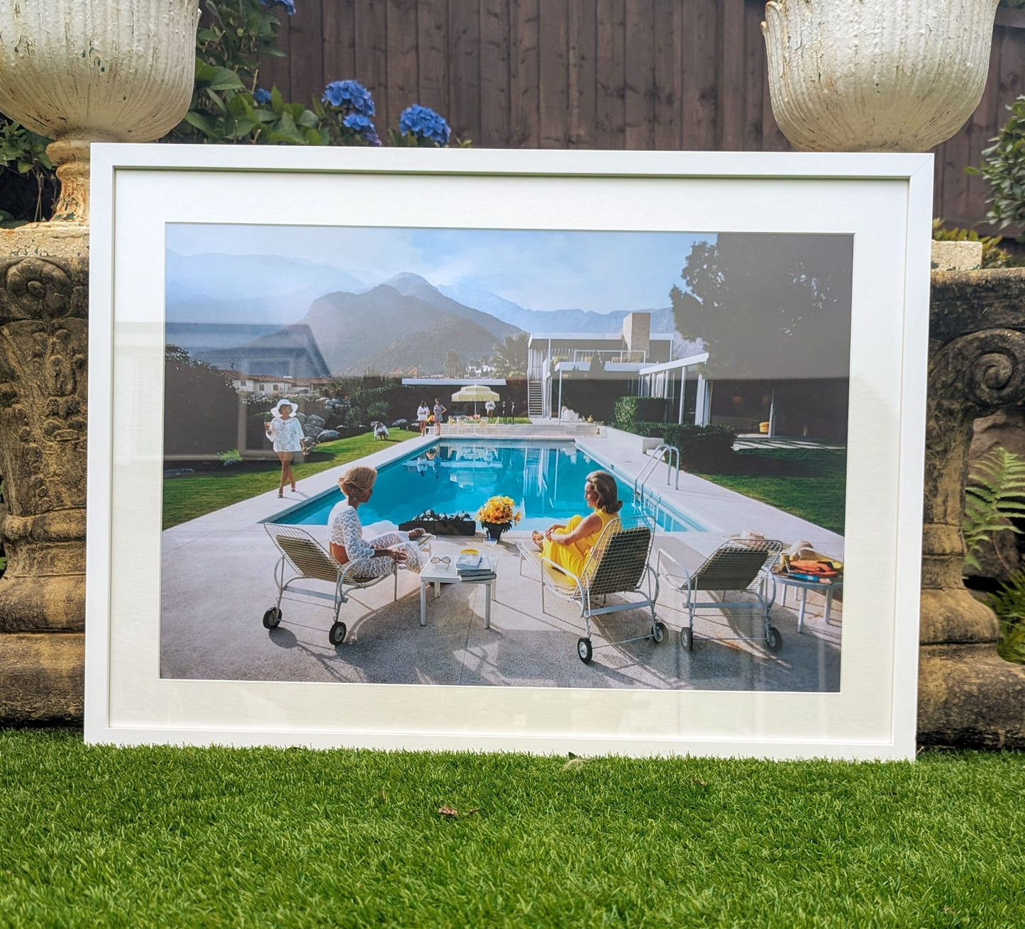 Slim Aarons 1970 pool gossip high original quality print - Delivery Available