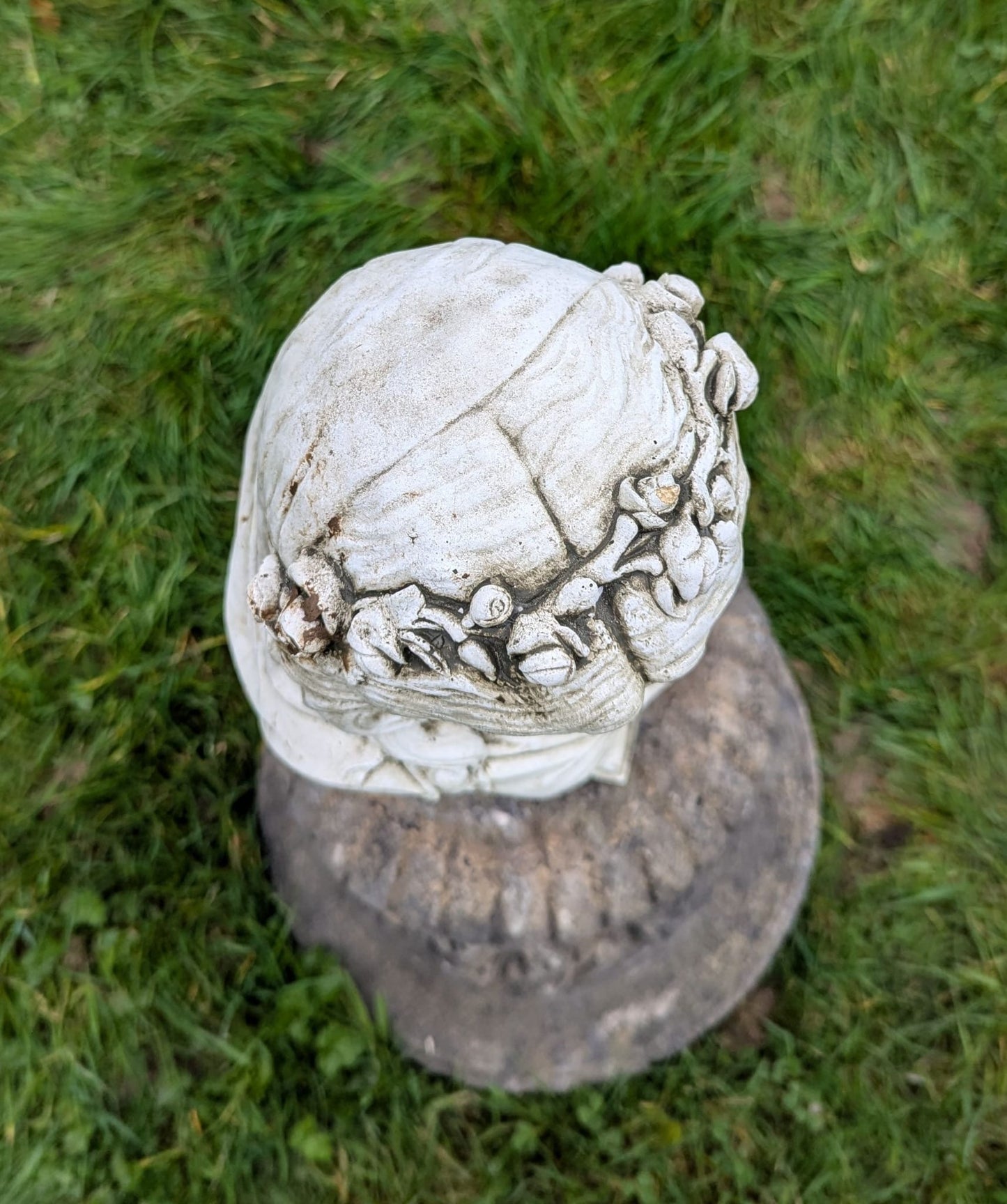 Beautiful White Lime Stone Bust Ophelia - Free UK Delivery