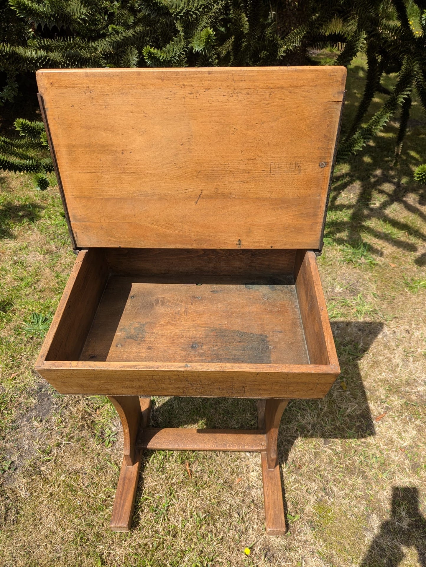 Vintage mid century beech child's school desk - Delivery available