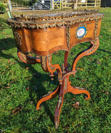 Napoleon III kingswood ormolu mounted planter - table
