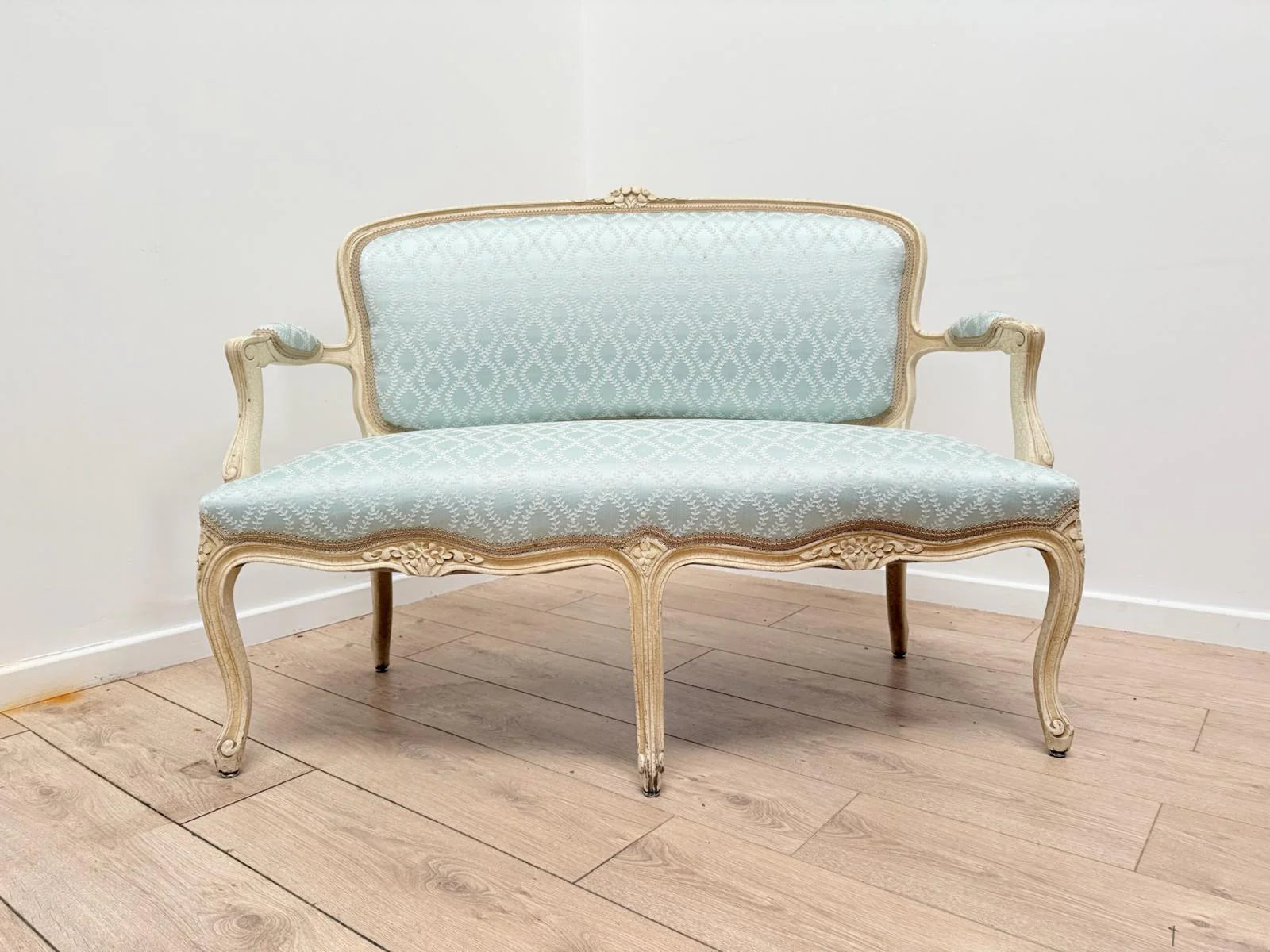 CES Home & Garden Ltd - Antiques, Vintage Furniture & Stone Statuary