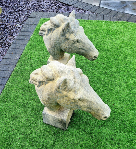Pair of horse head garden ornaments English stone - Free UK Delivery