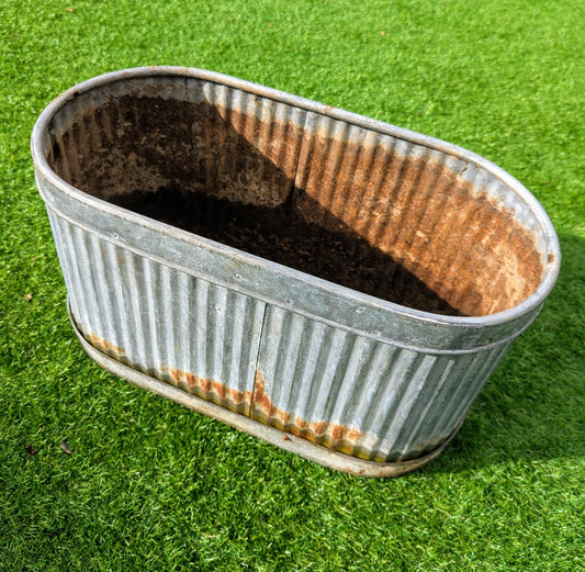 Vintage oval dolly tub garden planter - Delivery Available