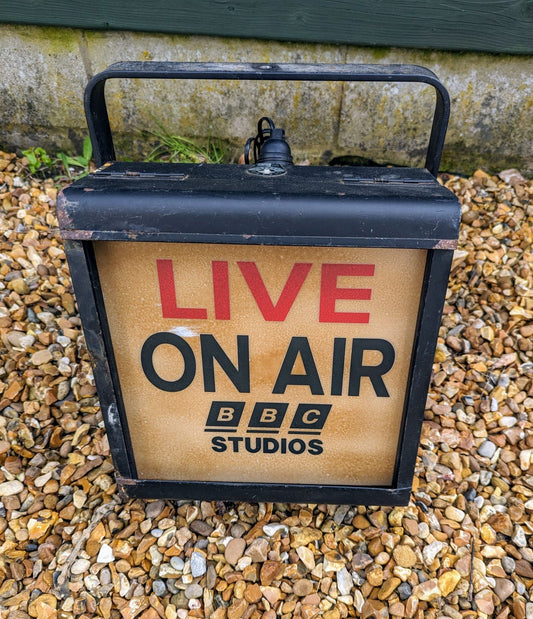 Vintage Very Cool Red Live Band On Air BBC Studio  Light - Free UK delivery