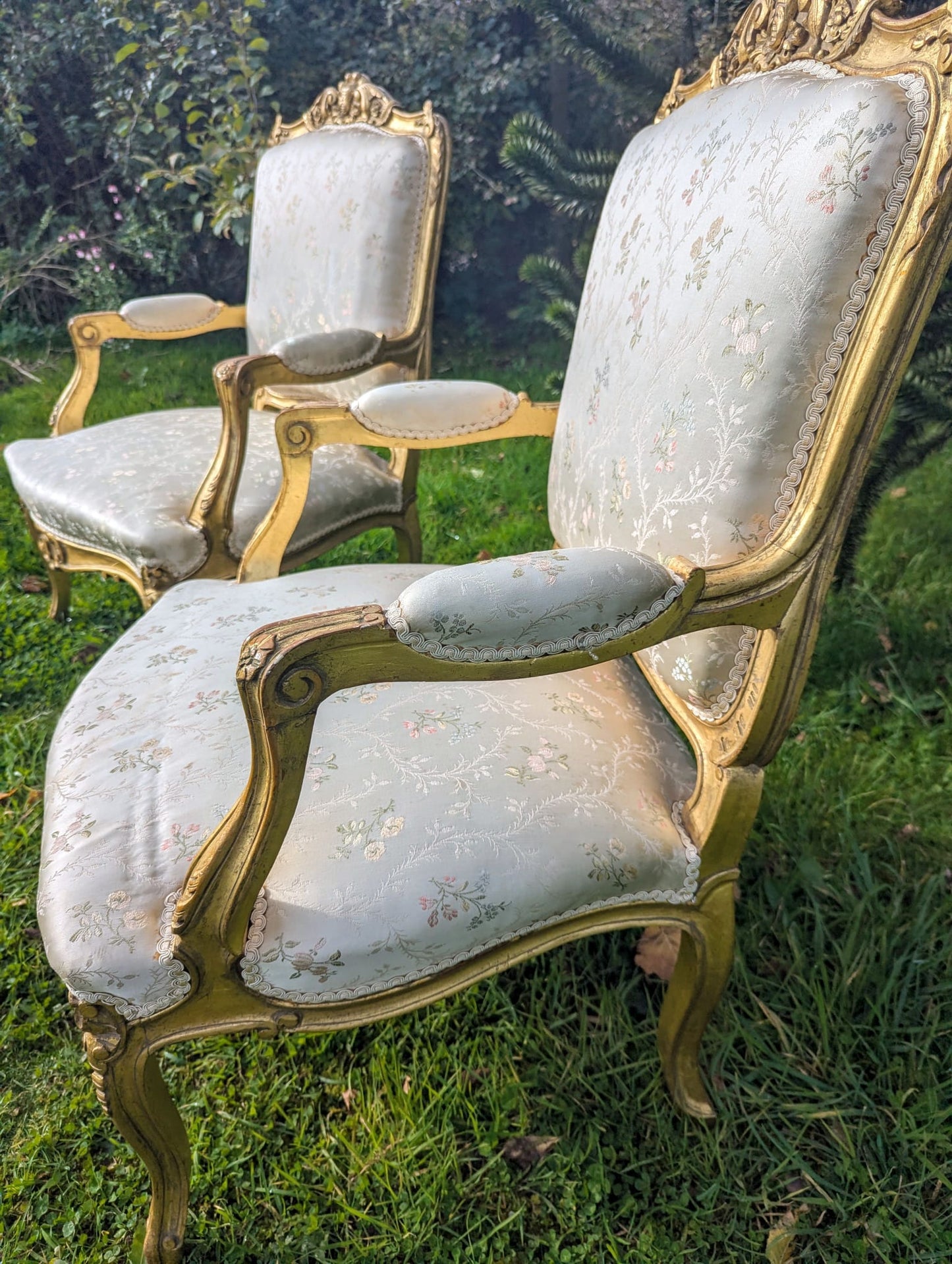 Louis XV style Chairs Silk Floral Upholstery - Delivery Available