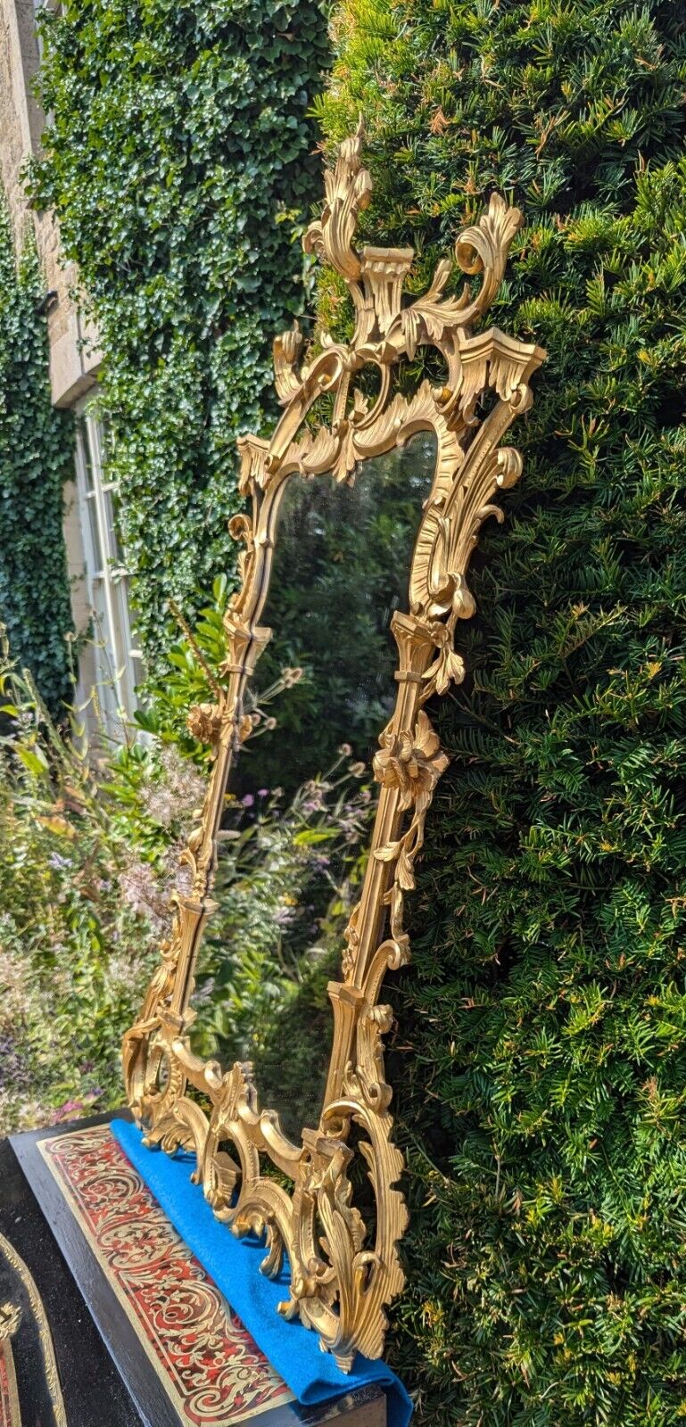 Superb George III 18th Century Chippendale Carved Giltwood Mirror - Delivery Available