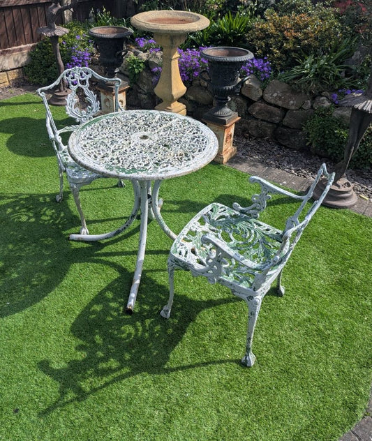 Vintage Metal garden patio set scrolling Pierced Detail - Delivery available 0298