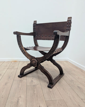 Italian Mid 20th century Renaissance style X frame chair - Delivery Available 0306