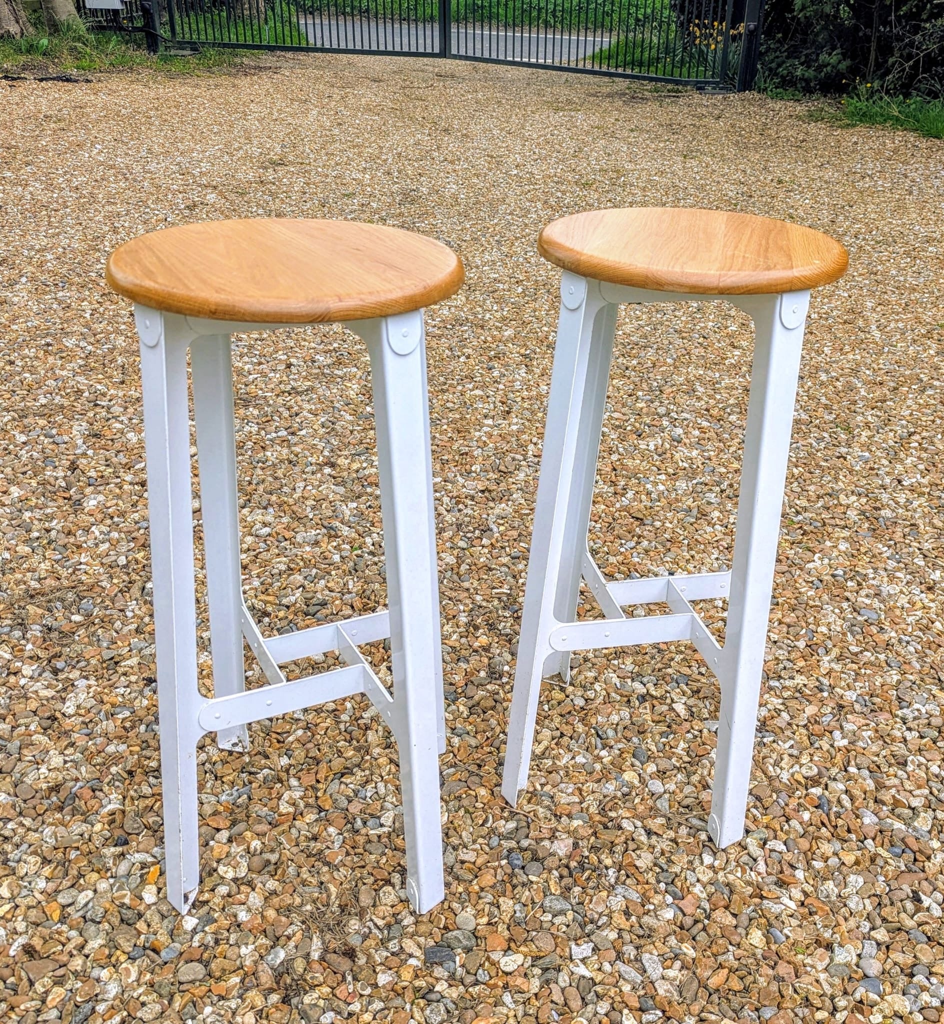 Pair Vintage Herman Miller Construct' stools metal Frame - Delivery Available