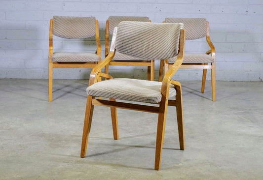 Thonet bentwood chairs Mid 20th century design Radomír Hofman - Delivery Available