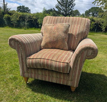 Retro Parker Knoll Club chair - Delivery available 0335