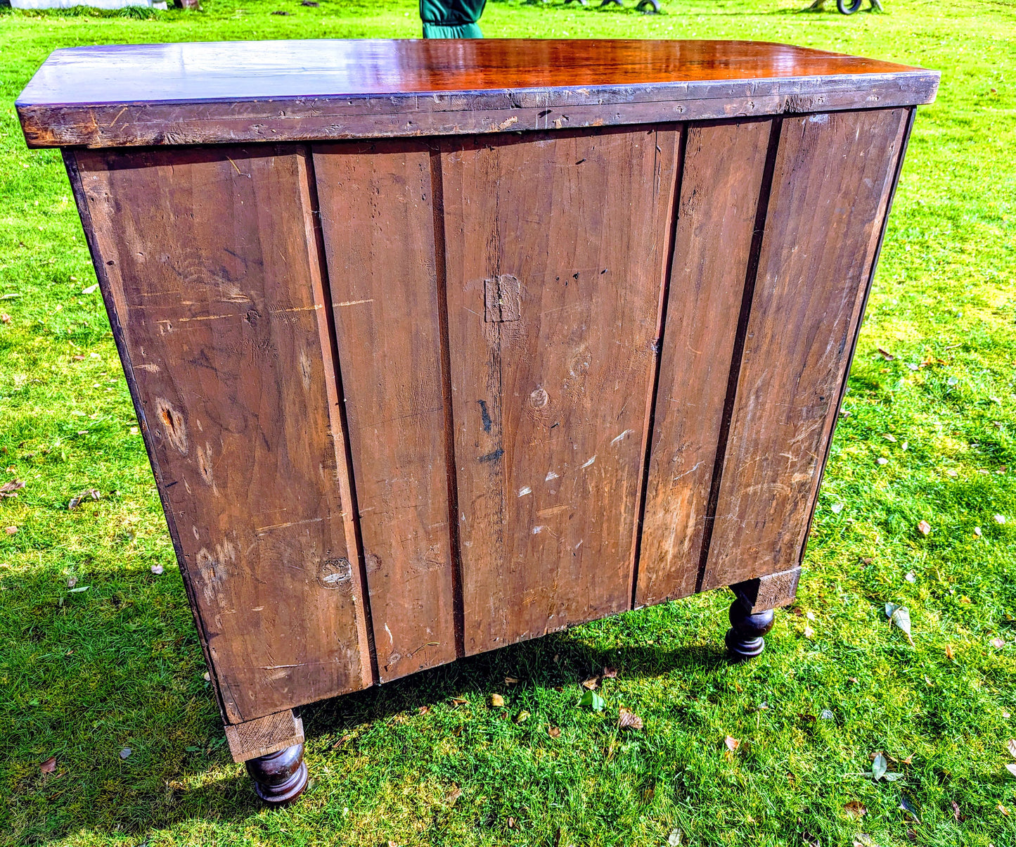 Victorian bow fronted 2 short over 3 long chest of  drawers - Free UK Delivery