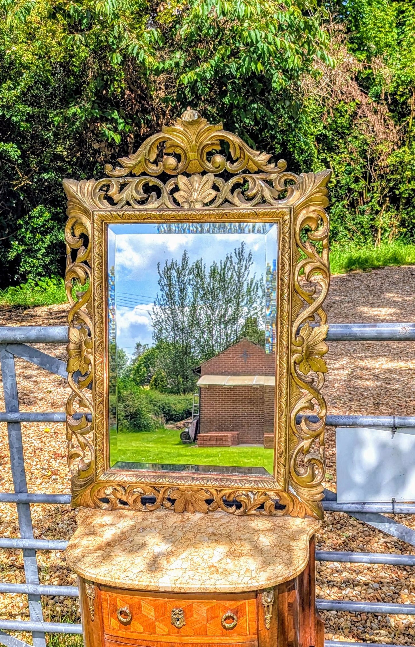 Superb Decorative Mid 19th Century Giltwood Italian Mirror - Delivery Available