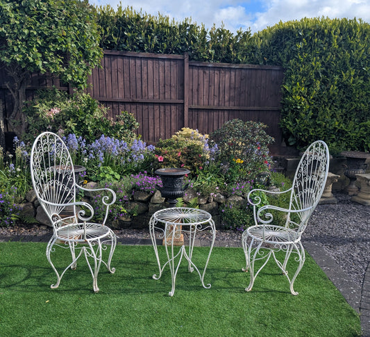 Vintage Peacock chairs metal patio set - Delivery available 0323