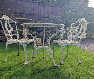 Regency Style Metal Terrace Set with Scrolling Pierced Detail - Delivery available 0089.
