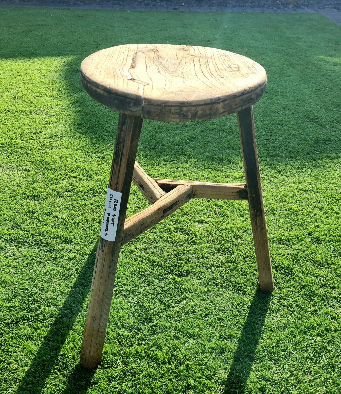 RECLAIMED ELM ROUND STOOL