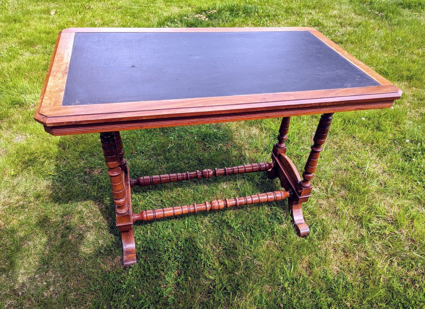 Antique Victorian walnut dining table