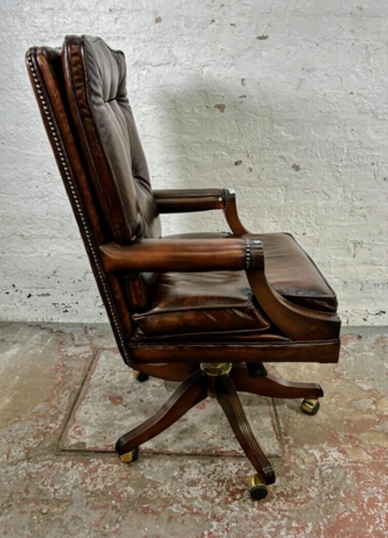 VINTAGE BEVAN FUNNELL LEATHER & MAHOGANY OFFICE SWIVEL CHAIR