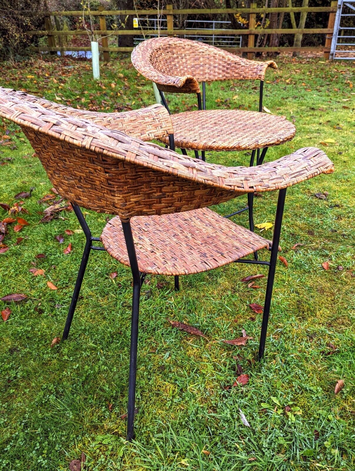 Stylish comfy 3 piece including folding table wicker garden bistro set