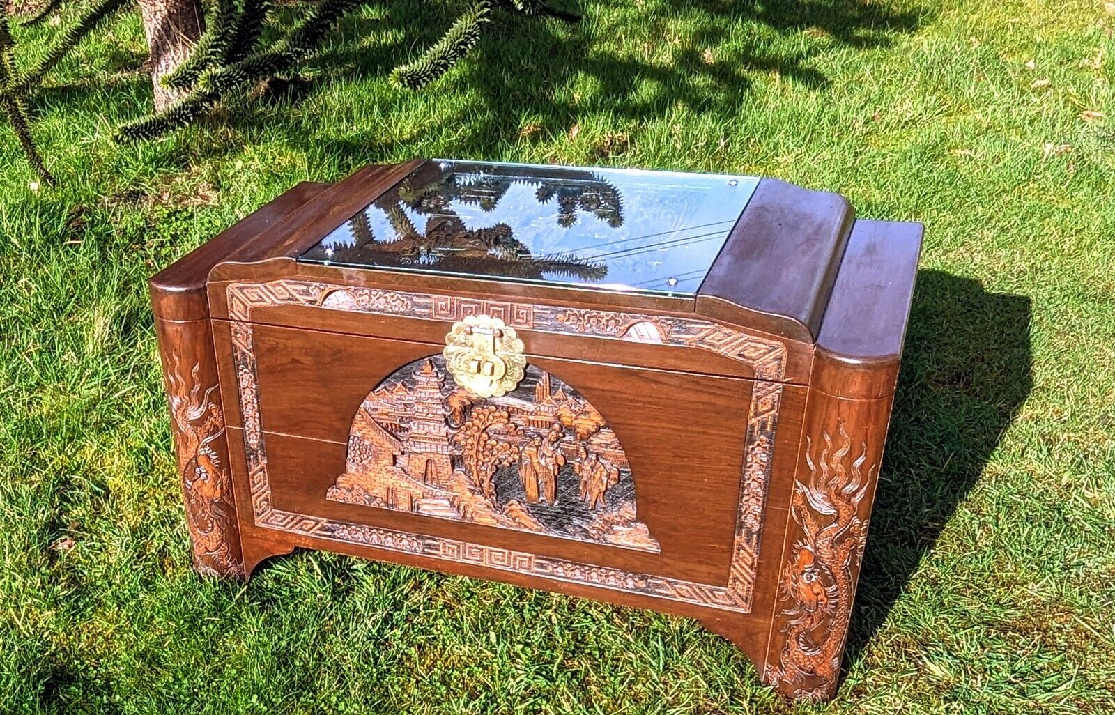 Excellent Vintage Chinese Carved Camphor Wood Blanket Box - Free UK Delivery