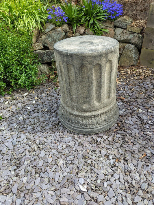 LARGE SORRENTO COLUMN GARDEN PLINTH ENGLISH STONE