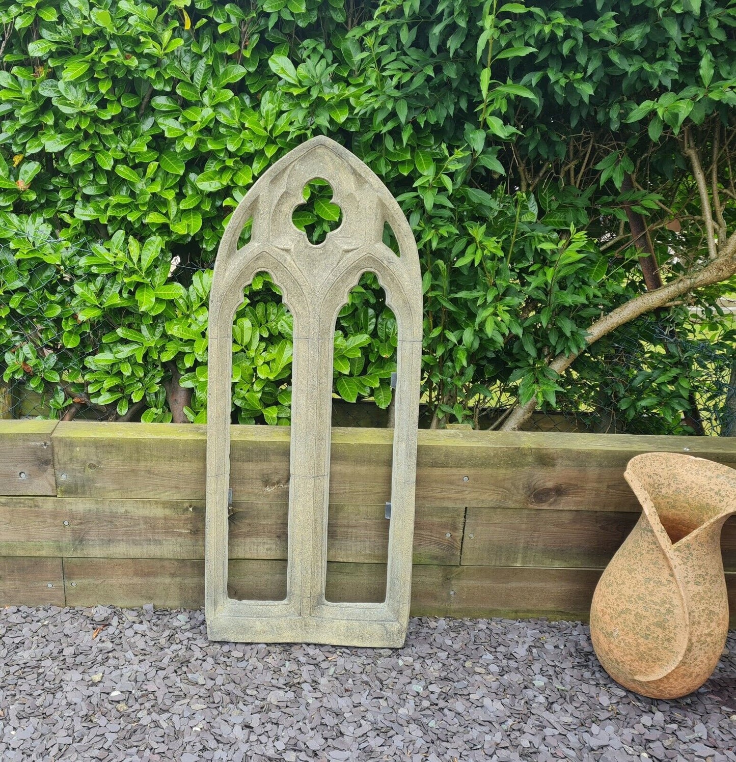 Cathedral garden Arch English stone - Free UK Delivery