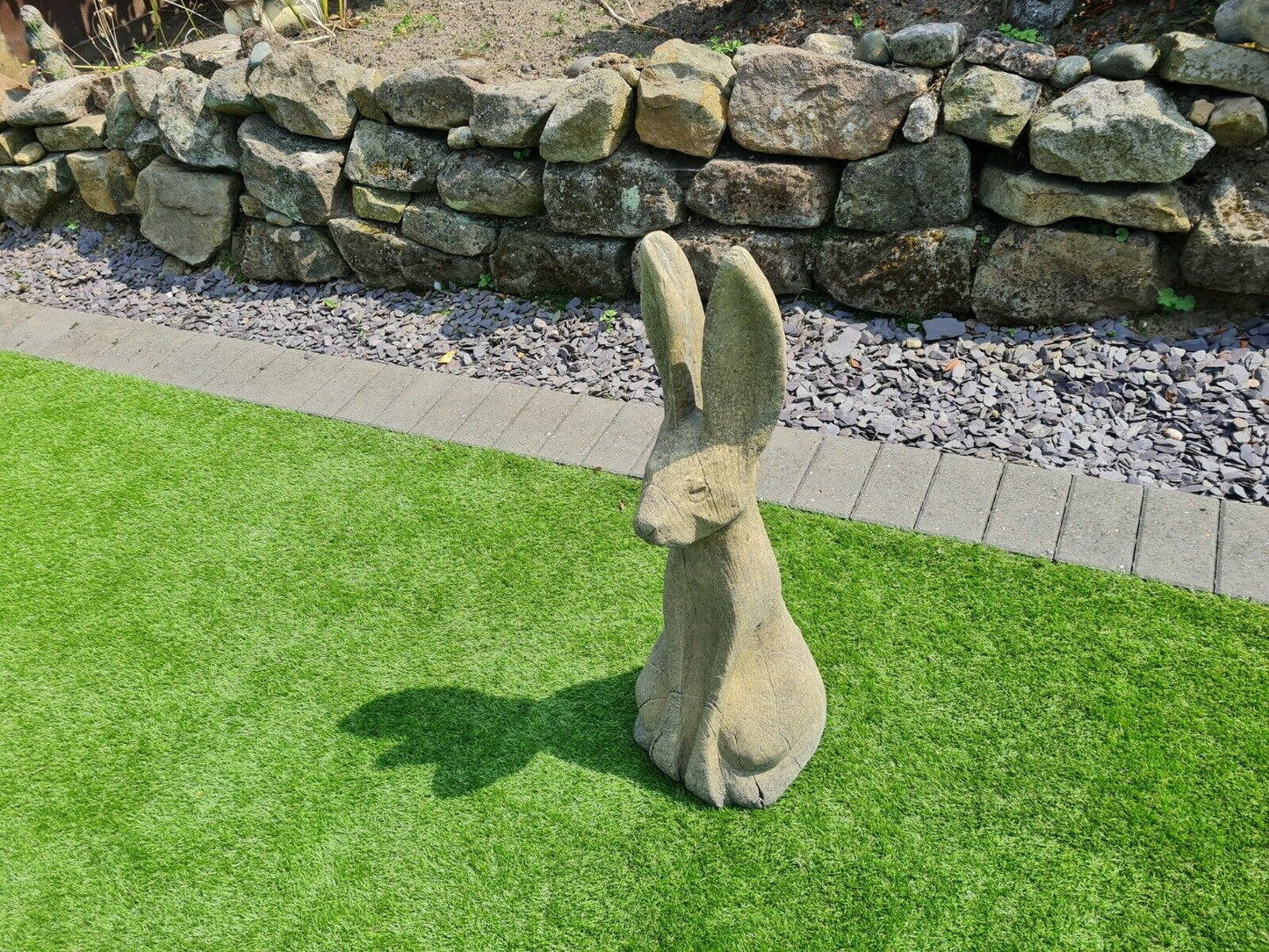 English stone Hare garden ornament - Free UK Delivery